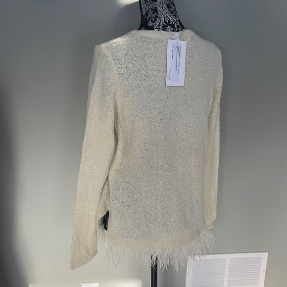 New Kensie Bone Sweater. - Picture 2 of 3